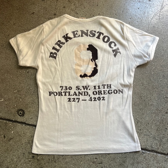 Honestly deciding if I should even sell this gem, Vintage Birkenstock T-Shirt - Picture 3 of 4